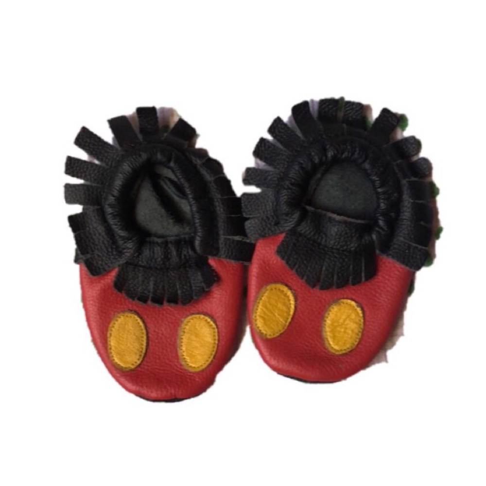 Mickey Moccs | Shoe Size 5 / 6